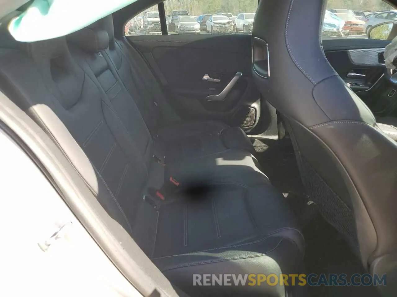 10 fotografías del automóvil dañado WDD5J4GB2LN033628 MERCEDES-BENZ CLA-CLASS 2020
