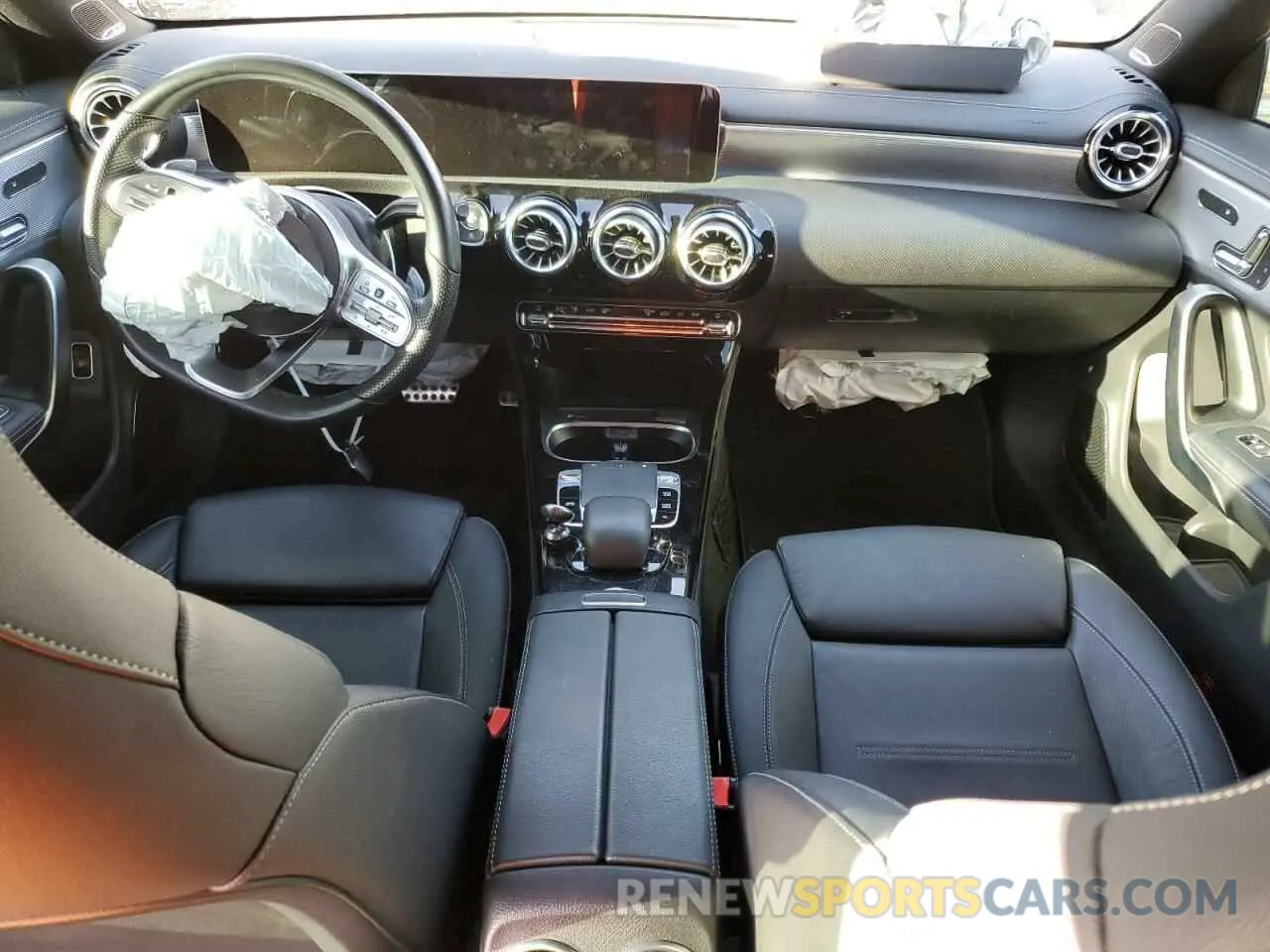 8 fotografías del automóvil dañado WDD5J4GB6LN066356 MERCEDES-BENZ CLA-CLASS 2020