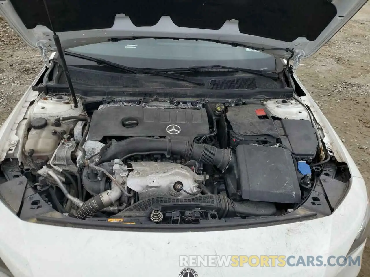 11 fotografías del automóvil dañado WDD5J4HB8LN060346 MERCEDES-BENZ CLA-CLASS 2020