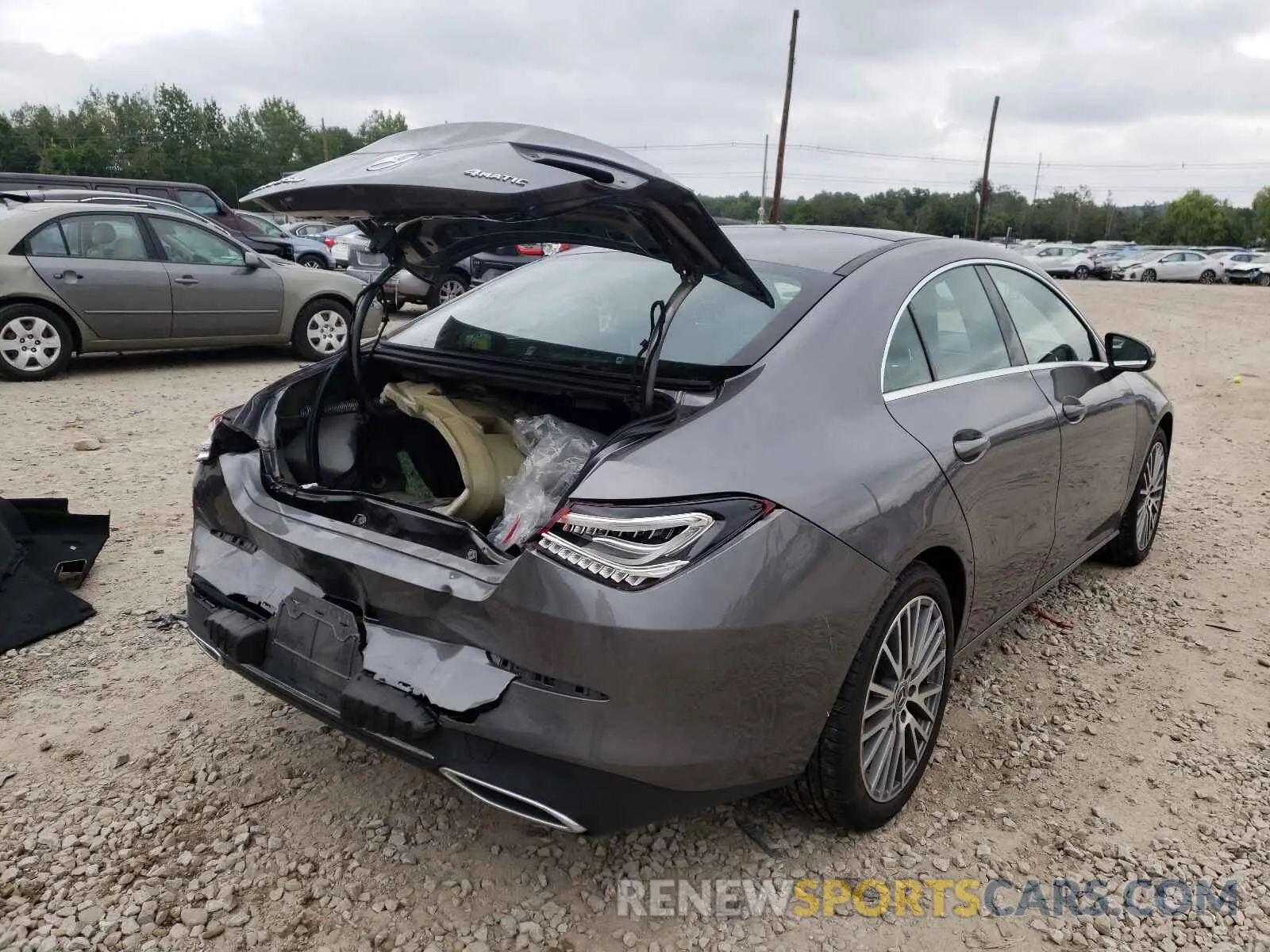 4 fotografías del automóvil dañado WDD5J4HB9LN059626 MERCEDES-BENZ CLA-CLASS 2020