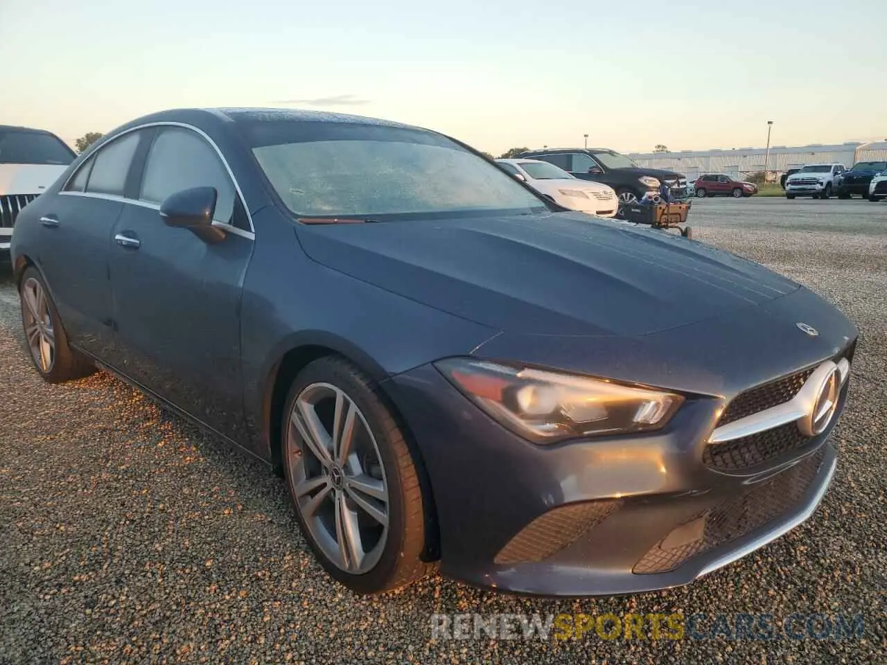 4 fotografías del automóvil dañado W1K5J4GB0MN158077 MERCEDES-BENZ CLA-CLASS 2021