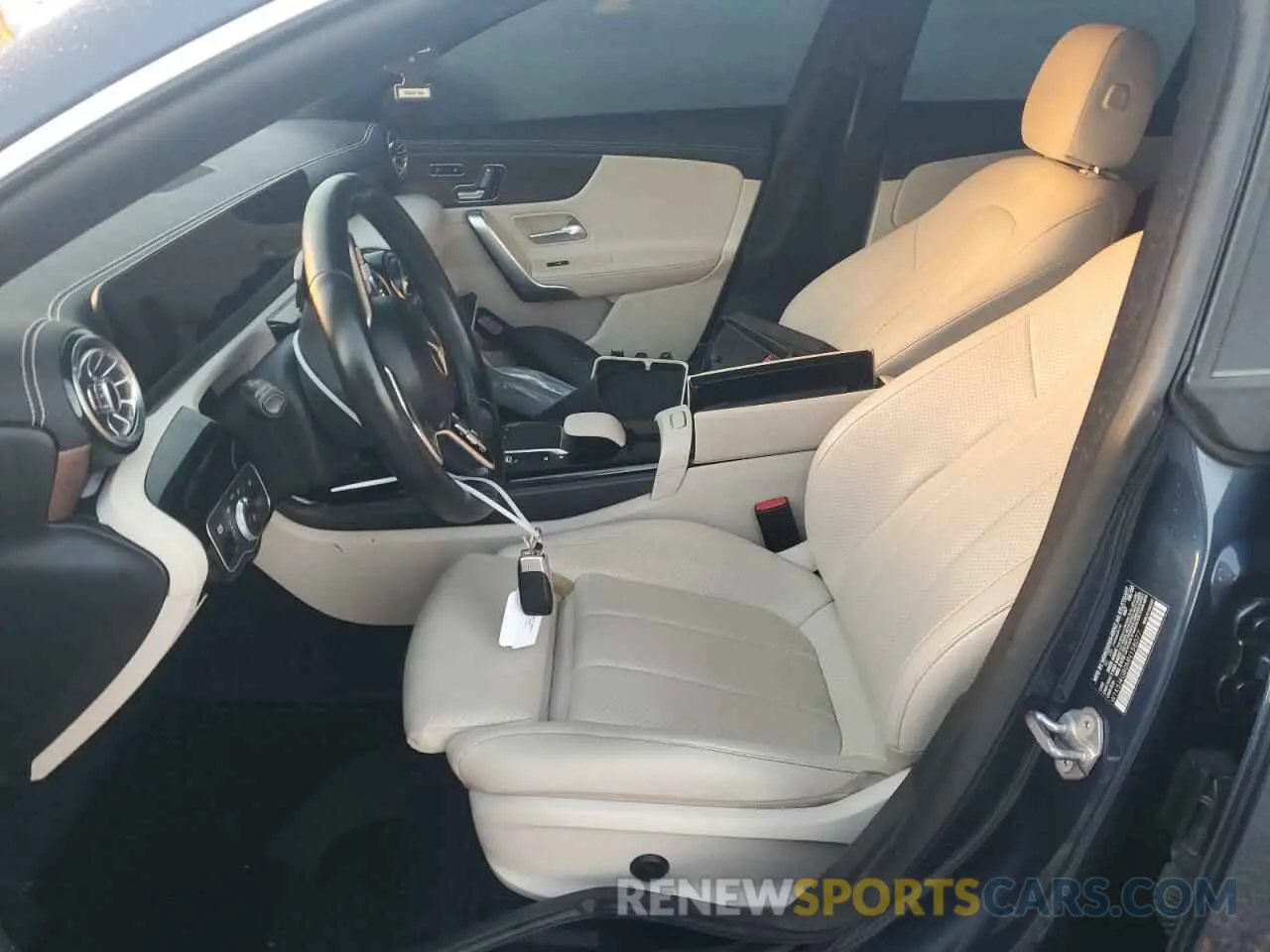 7 fotografías del automóvil dañado W1K5J4GB0MN158077 MERCEDES-BENZ CLA-CLASS 2021