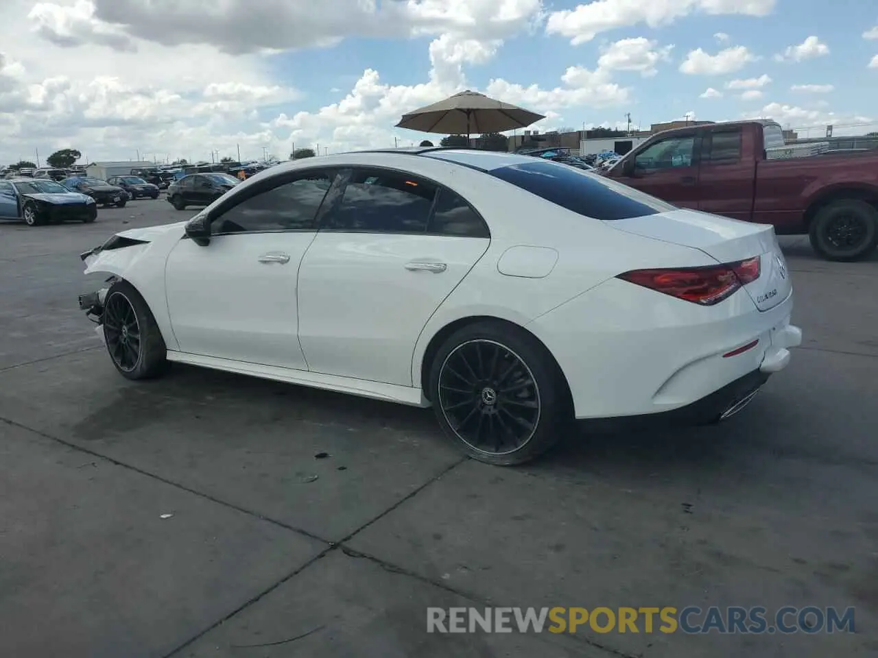 2 fotografías del automóvil dañado W1K5J4GB1MN216004 MERCEDES-BENZ CLA-CLASS 2021