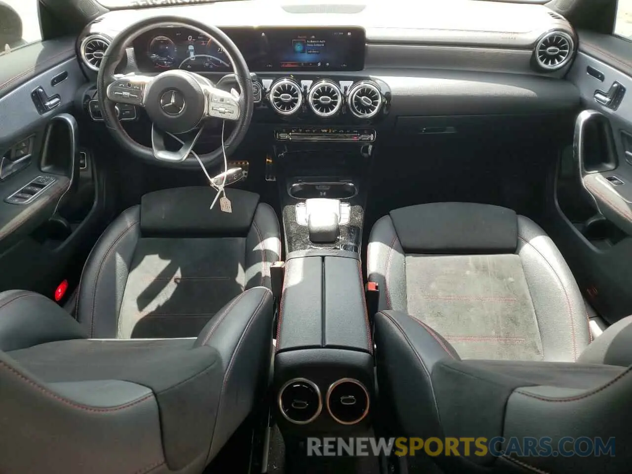 8 fotografías del automóvil dañado W1K5J4GB7MN162790 MERCEDES-BENZ CLA-CLASS 2021