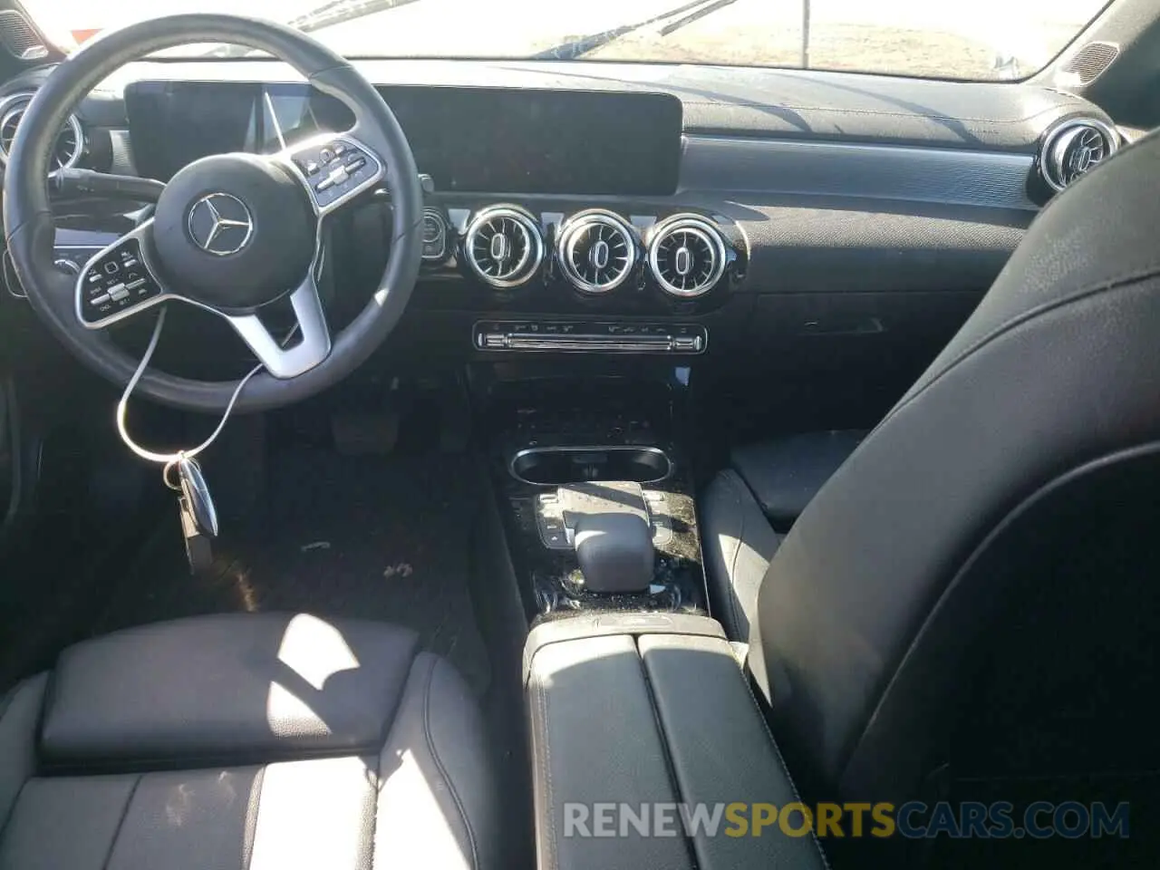 8 fotografías del automóvil dañado W1K5J4HB5MN187380 MERCEDES-BENZ CLA-CLASS 2021
