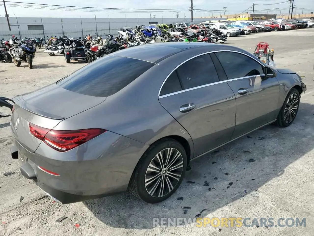 3 fotografías del automóvil dañado W1K5J4GB4NN299106 MERCEDES-BENZ CLA-CLASS 2022