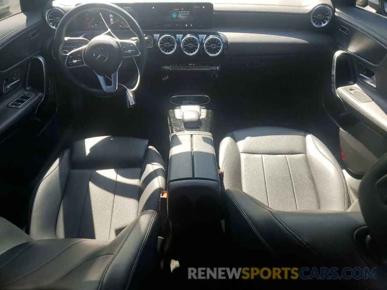 8 fotografías del automóvil dañado W1K5J4GB6NN311479 MERCEDES-BENZ CLA-CLASS 2022