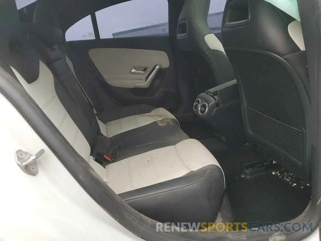 10 fotografías del automóvil dañado W1K5J5BB0NN267492 MERCEDES-BENZ CLA-CLASS 2022