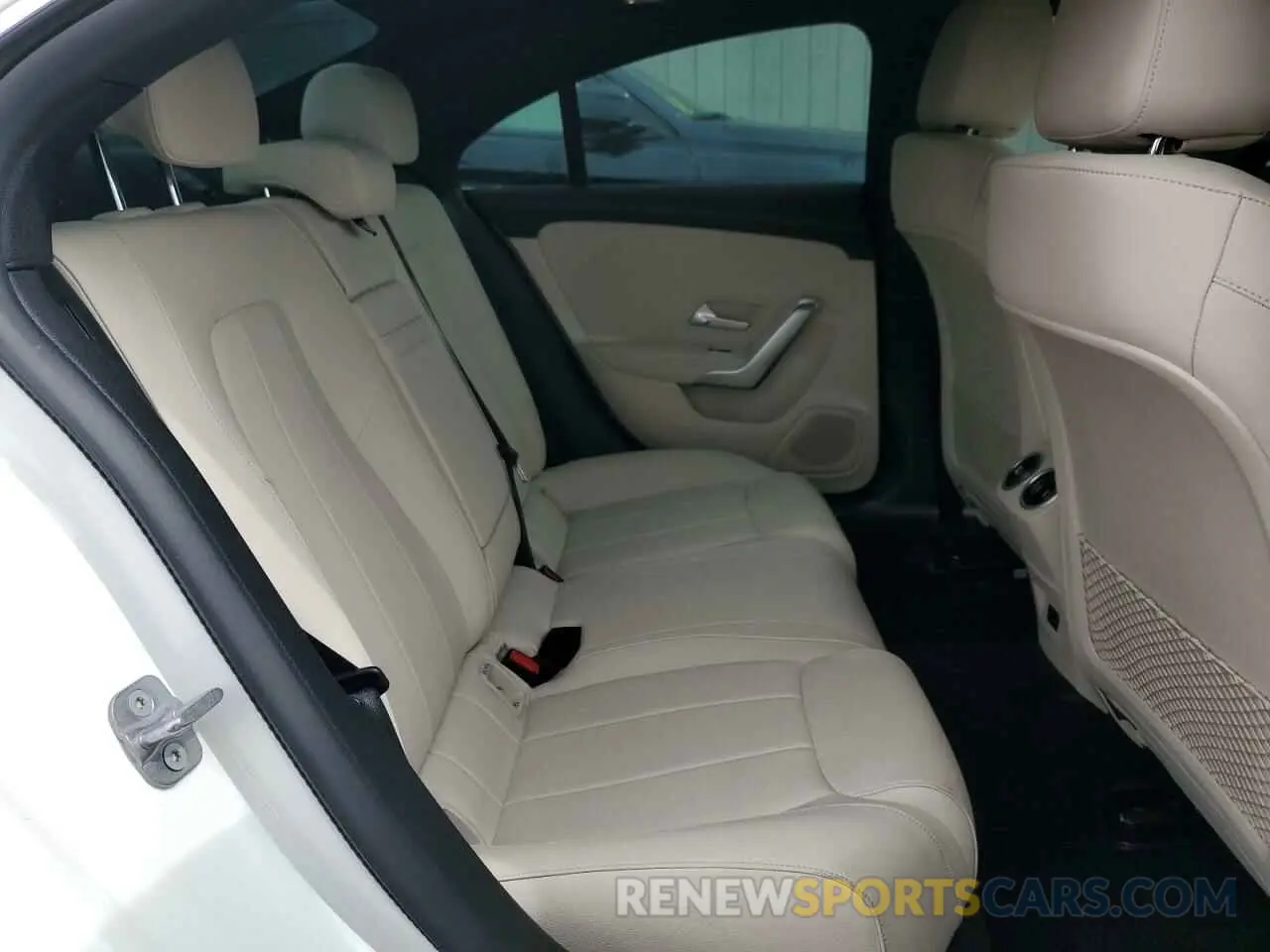 10 fotografías del automóvil dañado W1K5J4GB4PN362160 MERCEDES-BENZ CLA-CLASS 2023