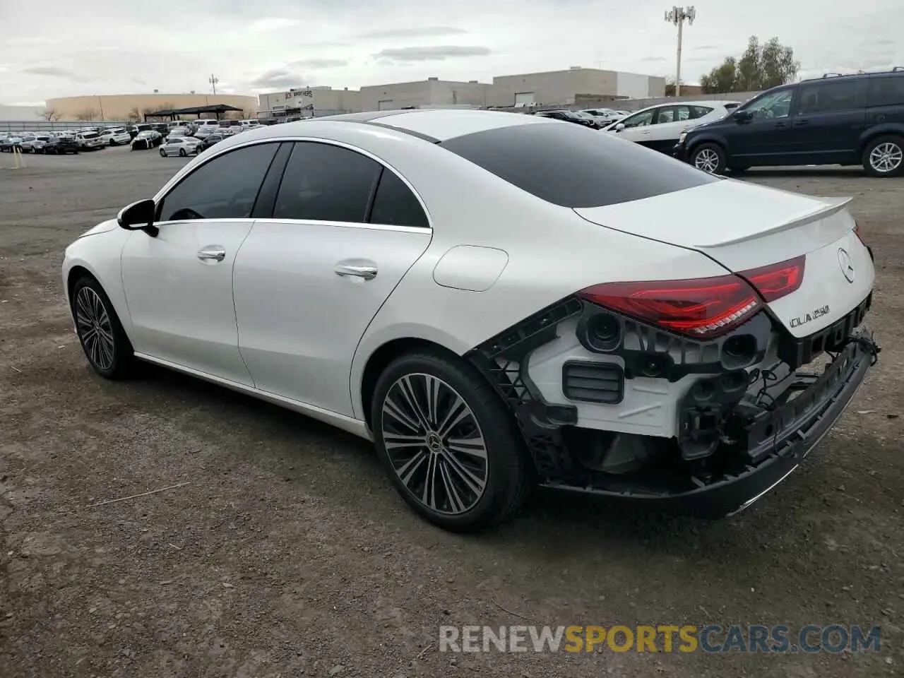 2 fotografías del automóvil dañado W1K5J4GB4PN362160 MERCEDES-BENZ CLA-CLASS 2023