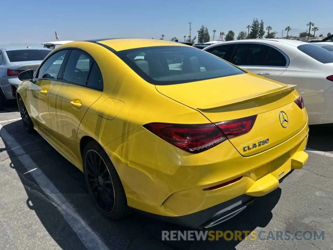 14 fotografías del automóvil dañado W1K5J4GB8PN386185 MERCEDES-BENZ CLA-CLASS 2023
