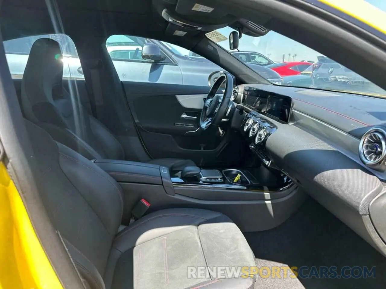 24 fotografías del automóvil dañado W1K5J4GB8PN386185 MERCEDES-BENZ CLA-CLASS 2023