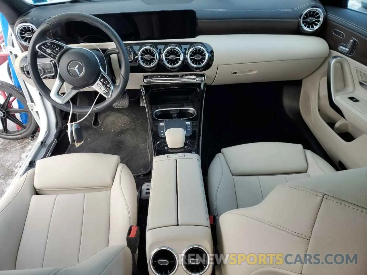 8 fotografías del automóvil dañado W1K5J4HB0PN405178 MERCEDES-BENZ CLA-CLASS 2023