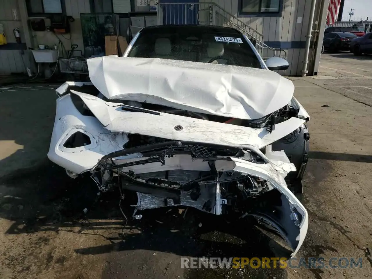 5 fotografías del automóvil dañado W1K5J4GB2SN527146 MERCEDES-BENZ CLA-CLASS 2025