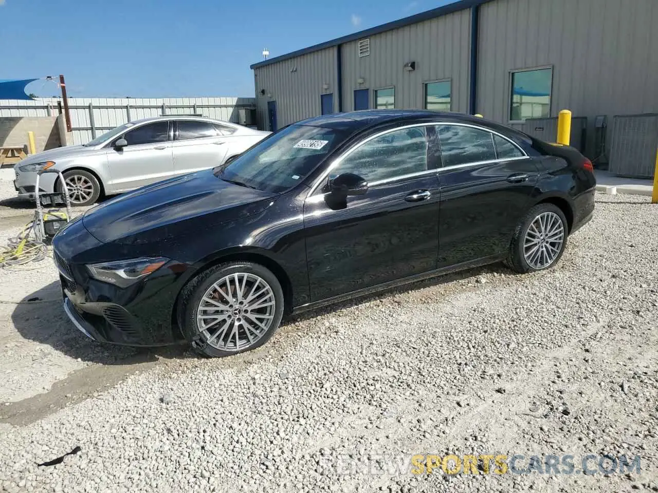 1 fotografías del automóvil dañado W1K5J4GB3SN528161 MERCEDES-BENZ CLA-CLASS 2025