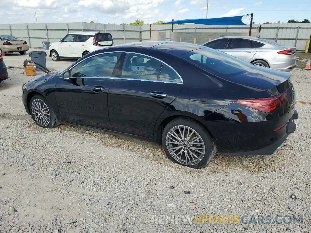 2 fotografías del automóvil dañado W1K5J4GB3SN528161 MERCEDES-BENZ CLA-CLASS 2025