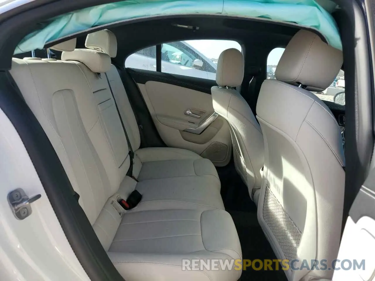 10 fotografías del automóvil dañado W1K5J4HB0SN495196 MERCEDES-BENZ CLA-CLASS 2025