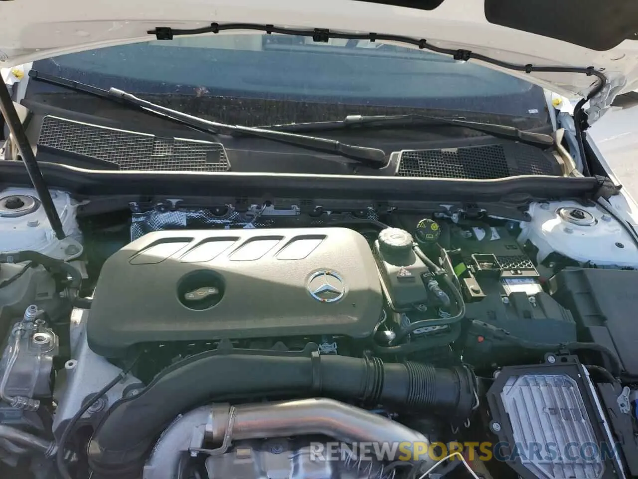 11 fotografías del automóvil dañado W1K5J4HB0SN495196 MERCEDES-BENZ CLA-CLASS 2025