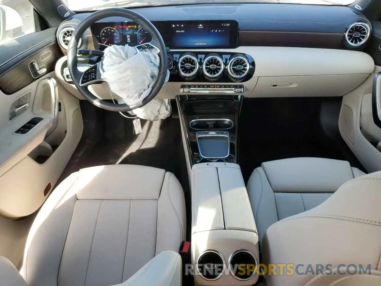 8 fotografías del automóvil dañado W1K5J4HB0SN495196 MERCEDES-BENZ CLA-CLASS 2025