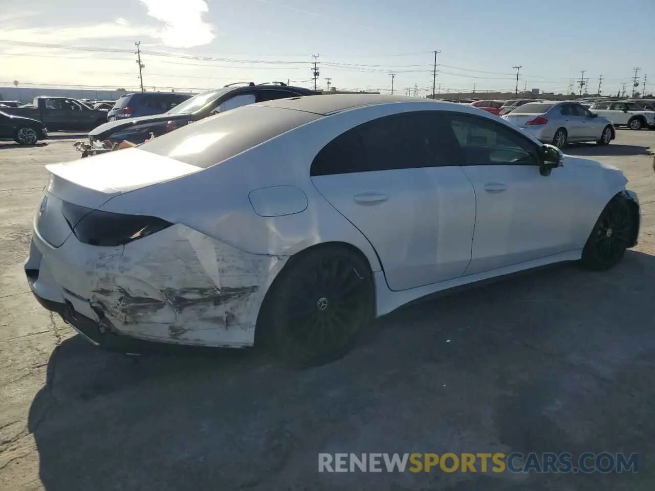3 fotografías del automóvil dañado WDD2J5JB1KA039895 MERCEDES-BENZ CLC-CLASS 2019
