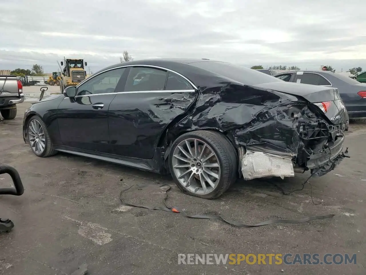 2 fotografías del automóvil dañado WDD2J5JB4KA028017 MERCEDES-BENZ CLC-CLASS 2019