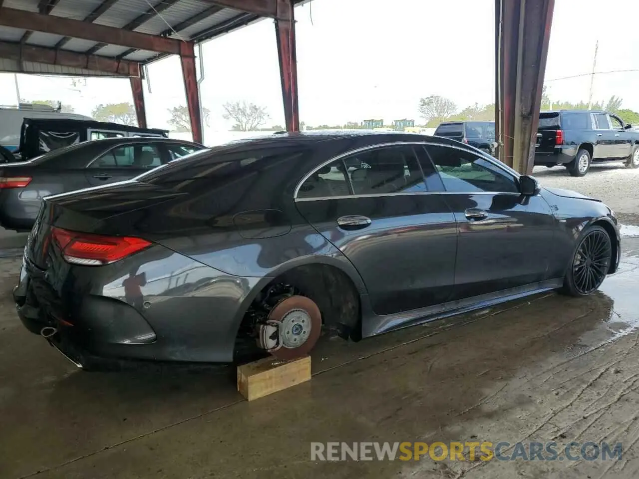 3 fotografías del automóvil dañado WDD2J5JB7KA006996 MERCEDES-BENZ CLC-CLASS 2019