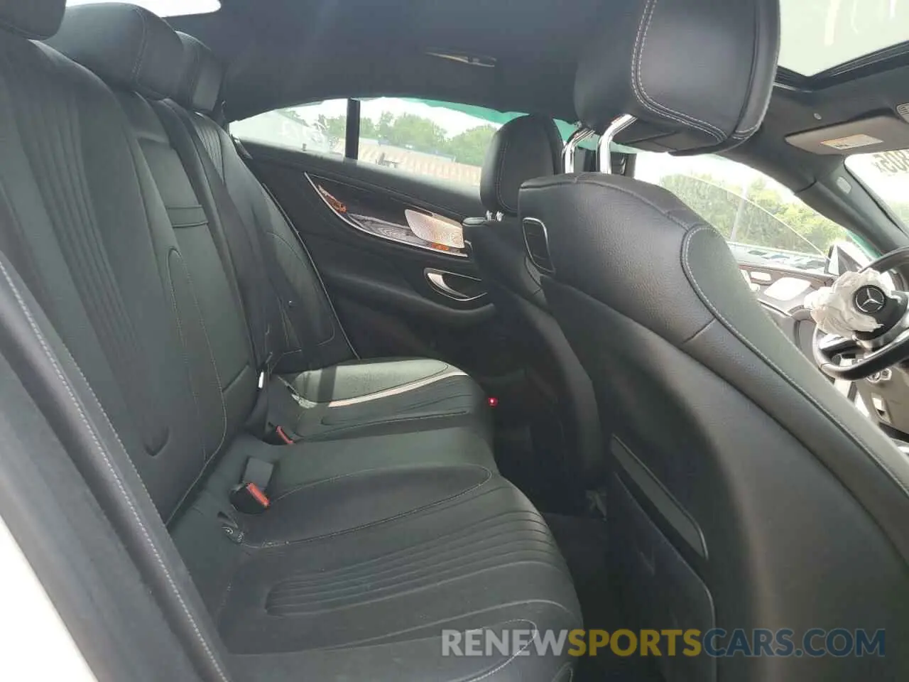 10 fotografías del automóvil dañado WDD2J5JB9KA030989 MERCEDES-BENZ CLC-CLASS 2019