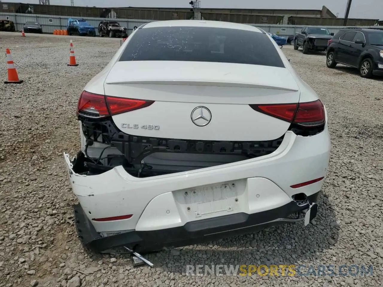 6 fotografías del automóvil dañado WDD2J5JB9KA030989 MERCEDES-BENZ CLC-CLASS 2019