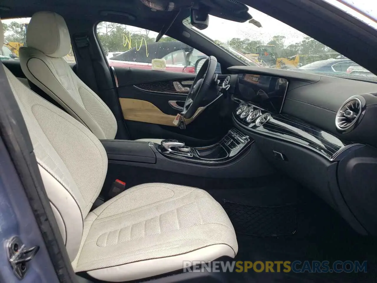 5 fotografías del automóvil dañado W1K2J5JBXLA071956 MERCEDES-BENZ CLC-CLASS 2020
