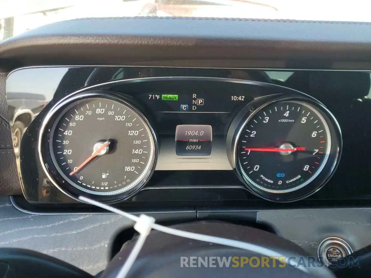 9 fotografías del automóvil dañado WDD2J5JB1LA051059 MERCEDES-BENZ CLC-CLASS 2020