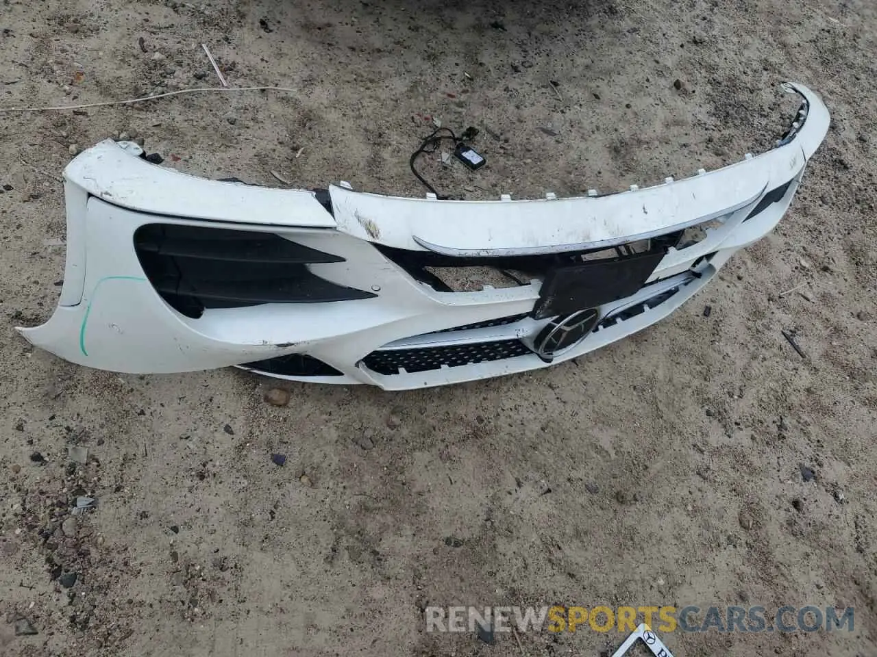 12 fotografías del automóvil dañado WDD2J5JB3LA054691 MERCEDES-BENZ CLC-CLASS 2020