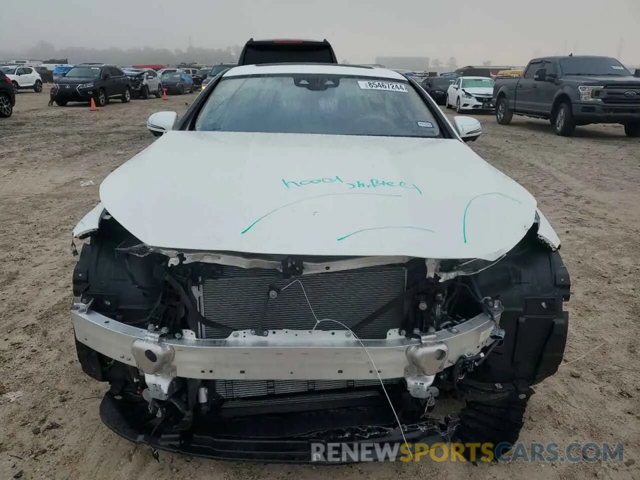 5 fotografías del automóvil dañado WDD2J5JB3LA054691 MERCEDES-BENZ CLC-CLASS 2020