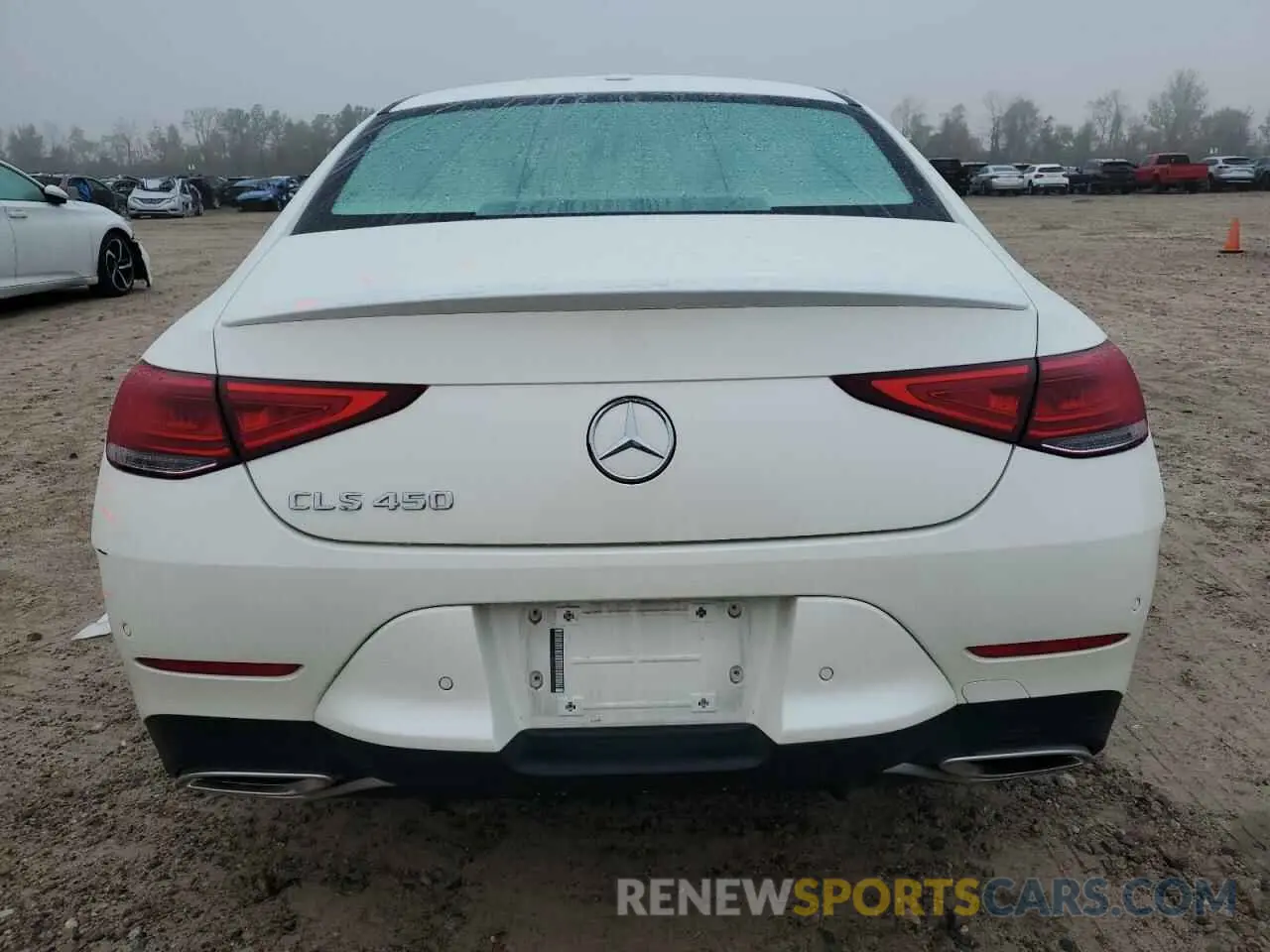 6 fotografías del automóvil dañado WDD2J5JB3LA054691 MERCEDES-BENZ CLC-CLASS 2020