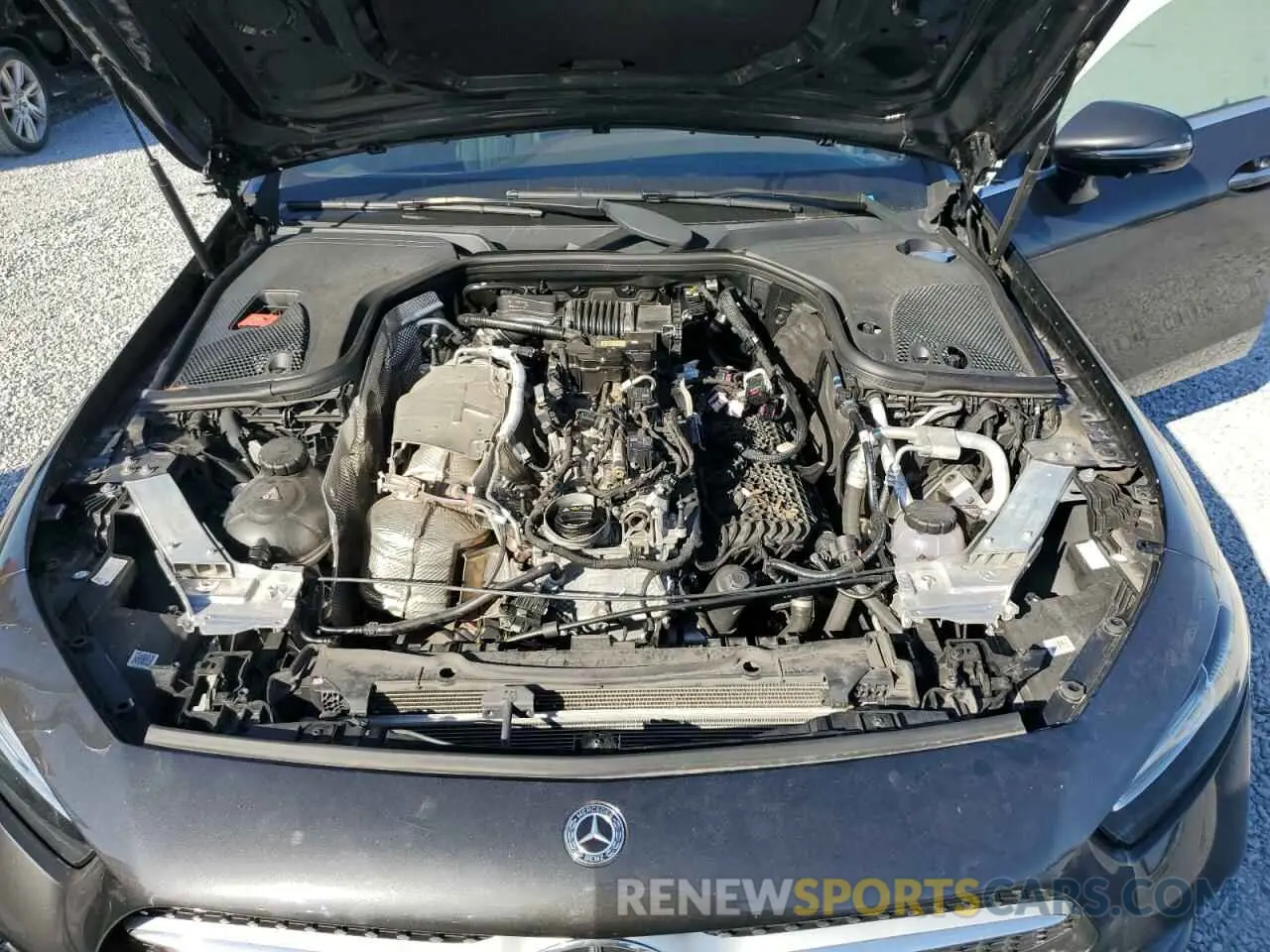 11 fotografías del automóvil dañado WDD2J5JB7LA048795 MERCEDES-BENZ CLC-CLASS 2020