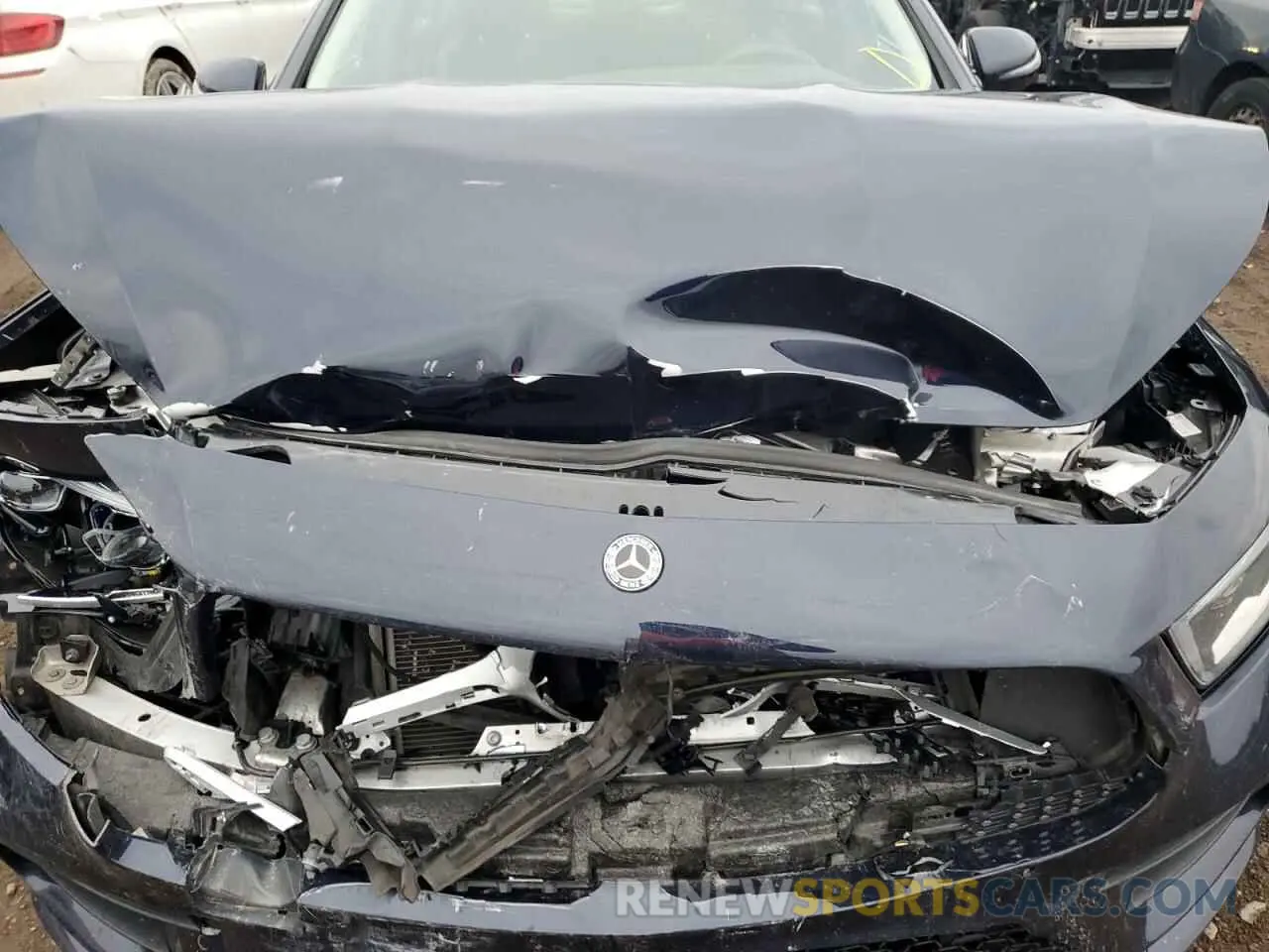 11 fotografías del automóvil dañado WDD2J5KB9LA049493 MERCEDES-BENZ CLC-CLASS 2020
