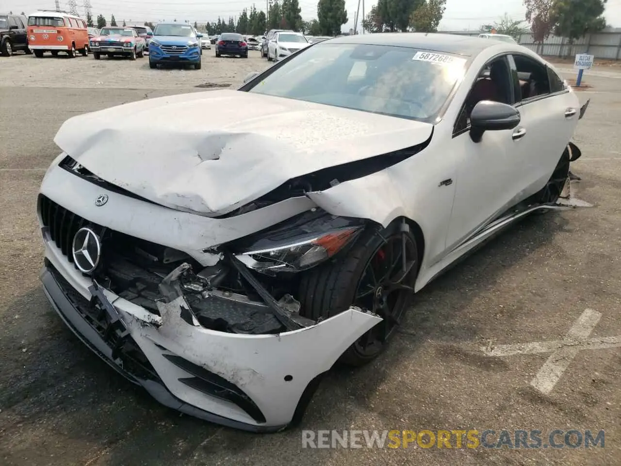 2 fotografías del automóvil dañado WDD2J6BB1LA049669 MERCEDES-BENZ CLC-CLASS 2020
