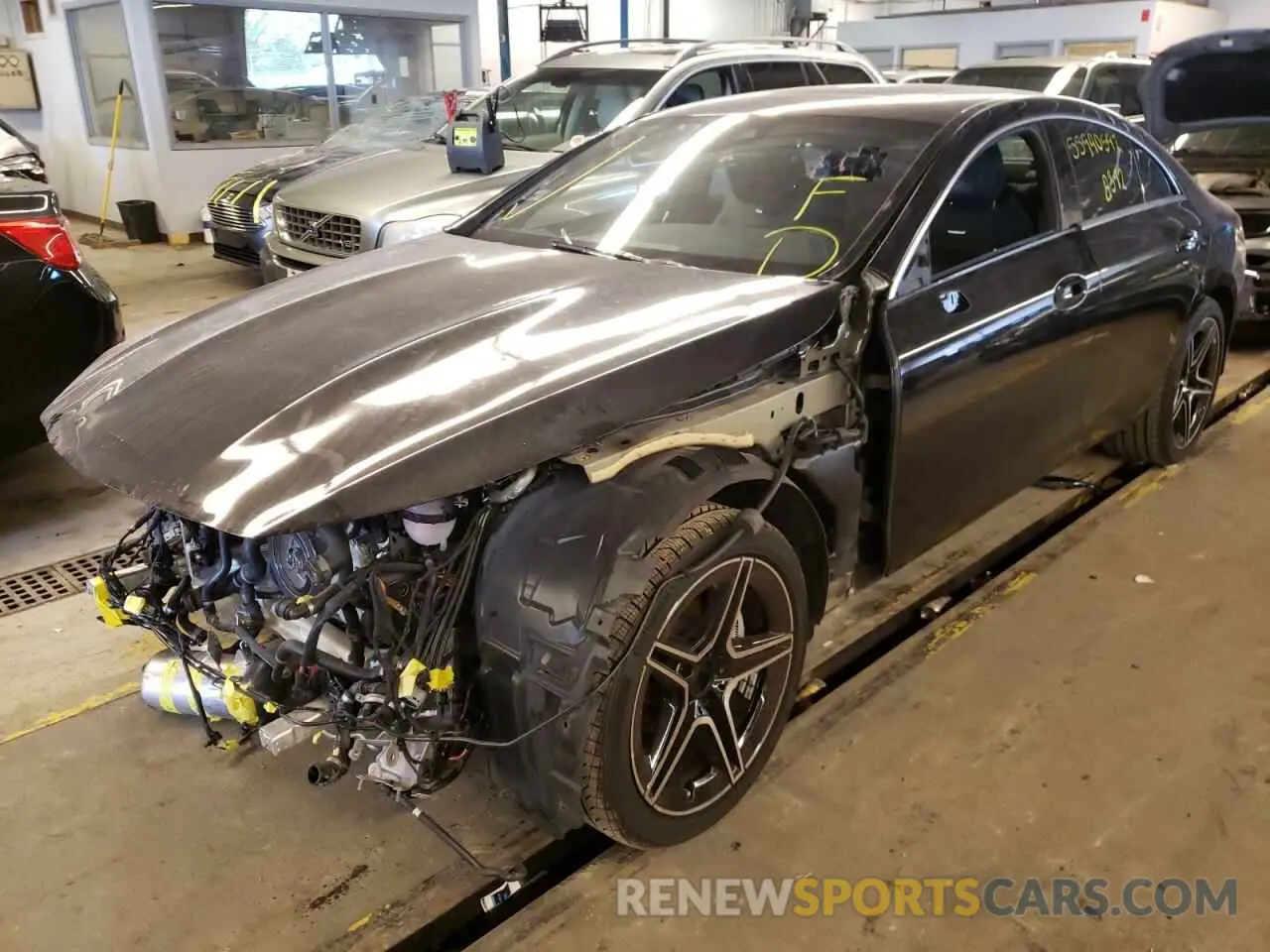 2 fotografías del automóvil dañado W1K2J6BB6MA086069 MERCEDES-BENZ CLC-CLASS 2021