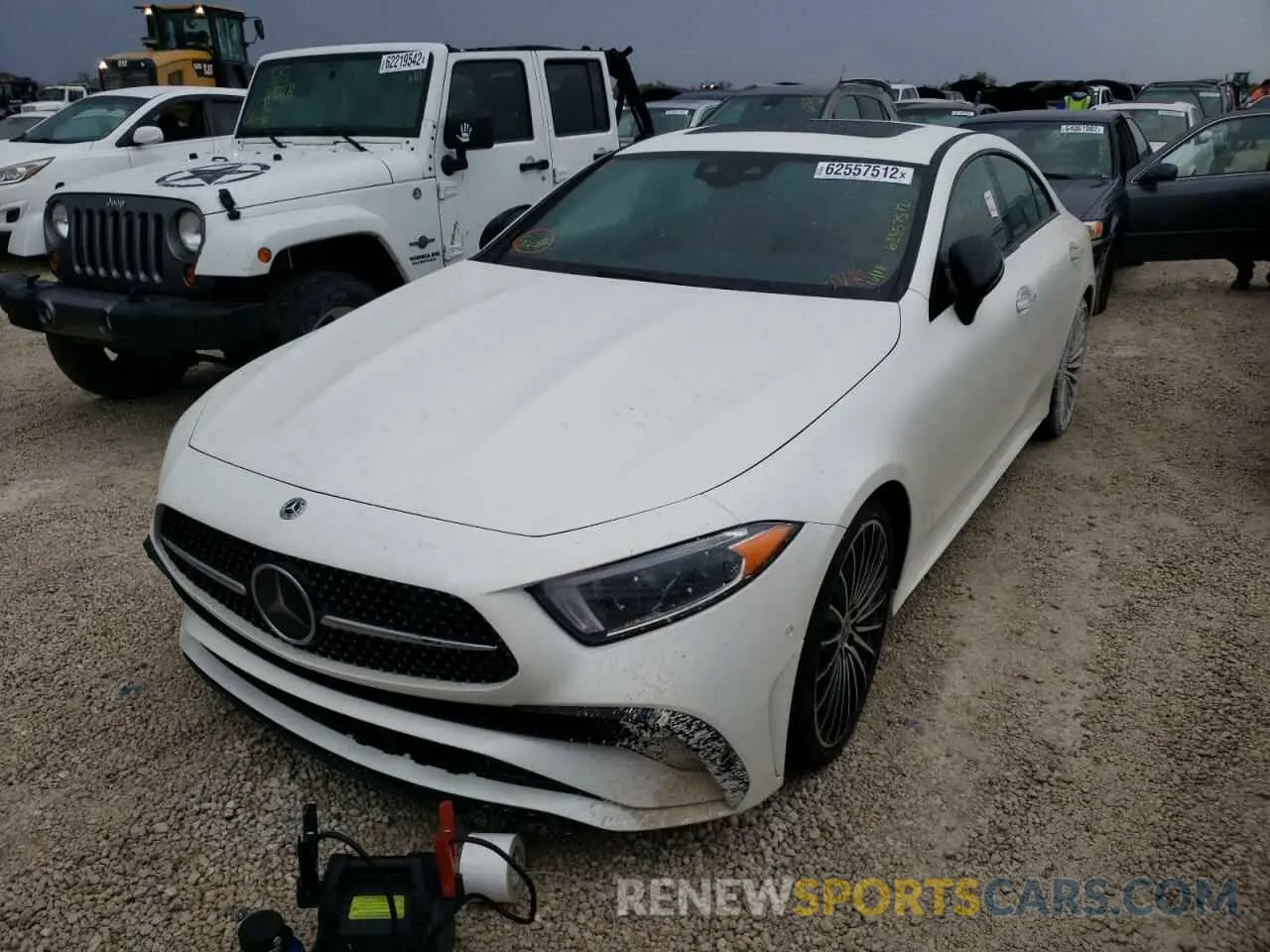 2 fotografías del automóvil dañado W1K2J5KB2NA097386 MERCEDES-BENZ CLC-CLASS 2022