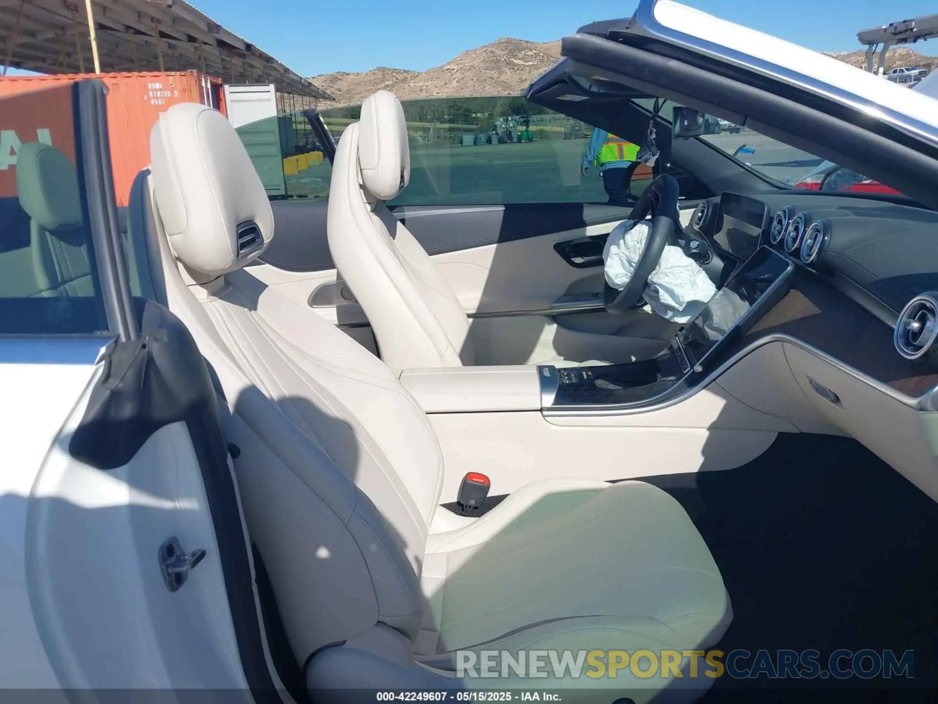 5 fotografías del automóvil dañado W1KMK4HB1RF041634 MERCEDES-BENZ CLE 300 2024