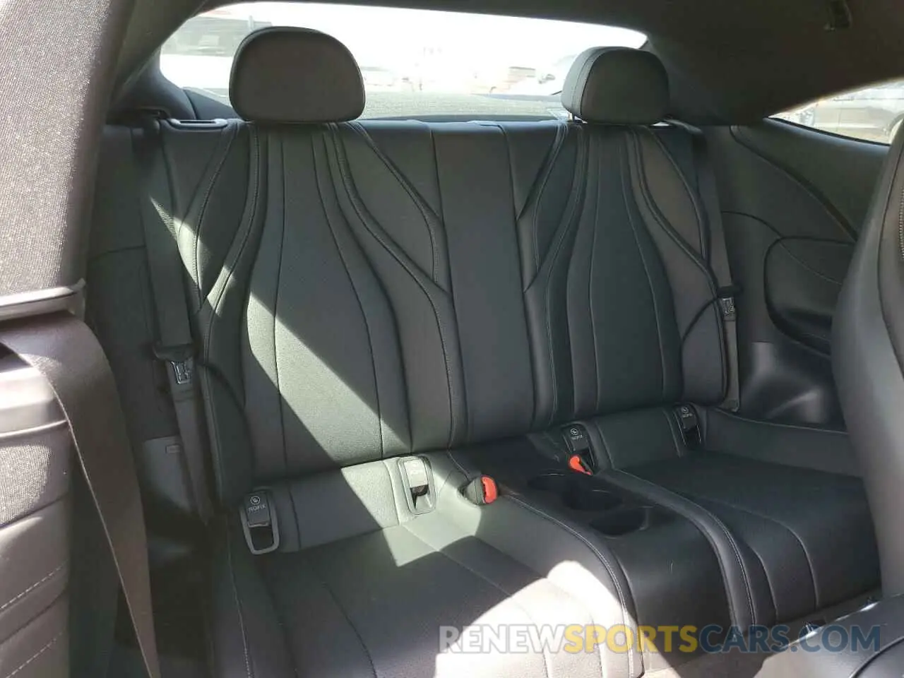 10 fotografías del automóvil dañado W1KMJ4HB3RF011490 MERCEDES-BENZ CLE 300 4M 2024