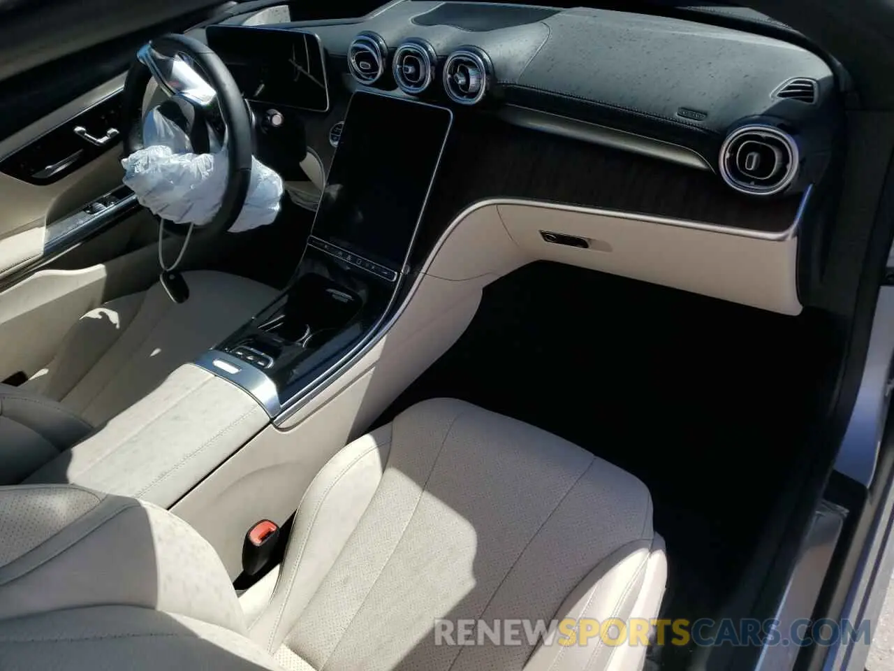 8 fotografías del automóvil dañado W1KMK4HB7RF028287 MERCEDES-BENZ CLE 300 4M 2024