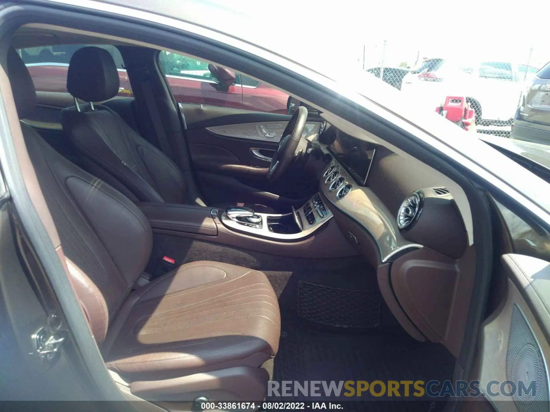 5 fotografías del automóvil dañado WDD2J5KB1KA043816 MERCEDES-BENZ CLS 2019
