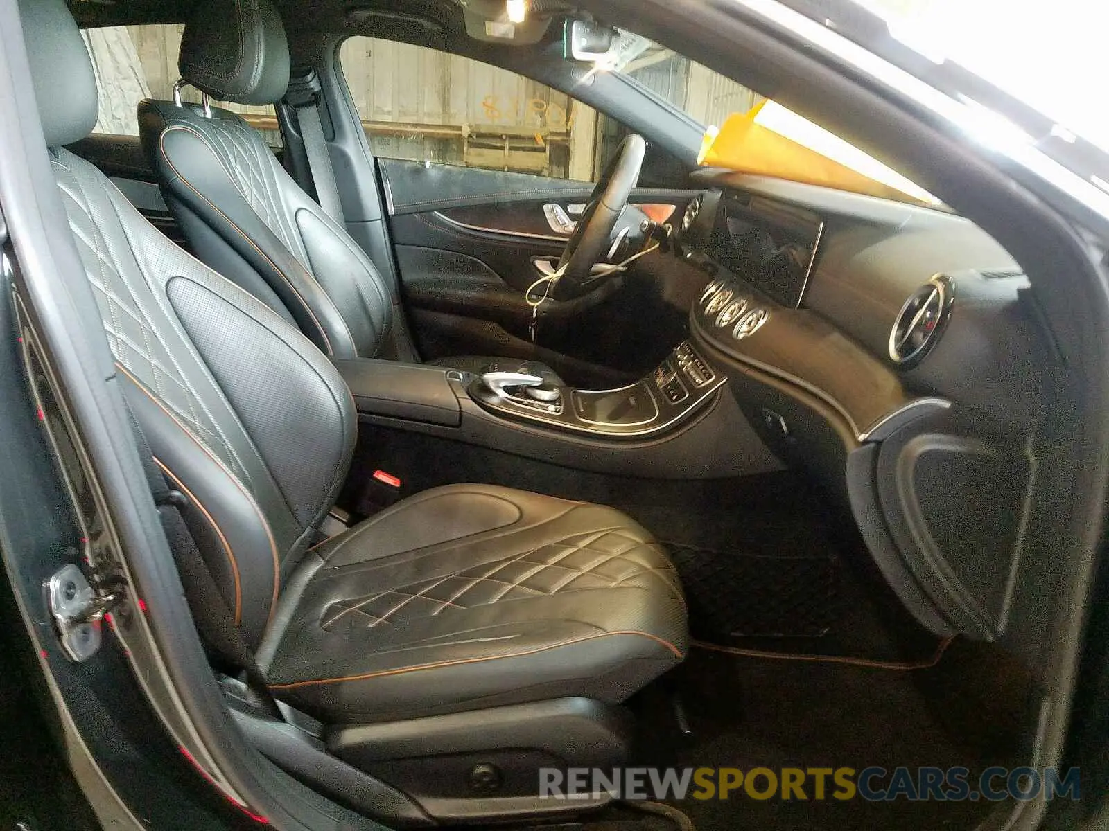 5 fotografías del automóvil dañado WDD2J5JB0KA006144 MERCEDES-BENZ CLS 450 2019