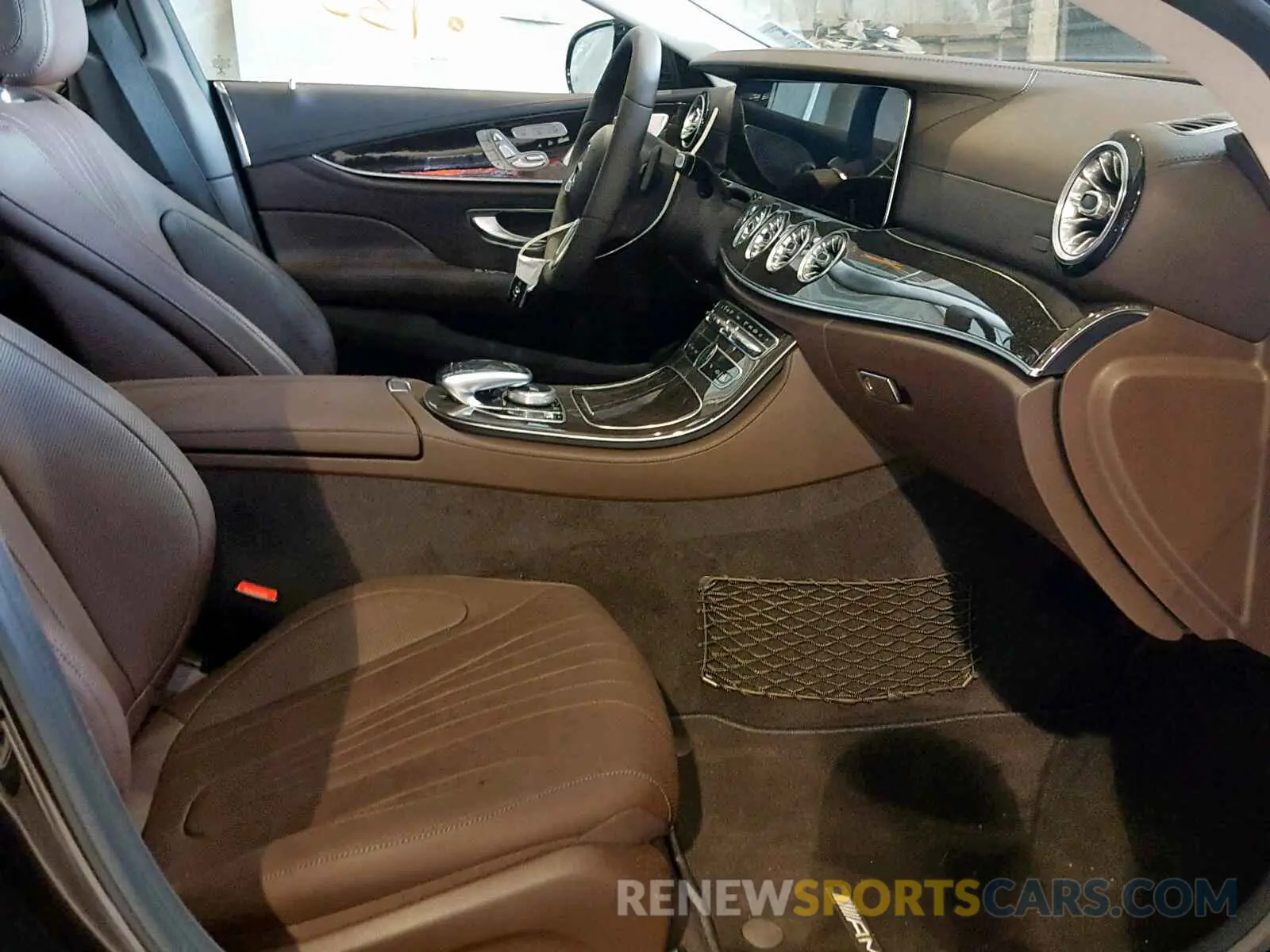 5 fotografías del automóvil dañado WDD2J5JB1KA043493 MERCEDES-BENZ CLS 450 2019