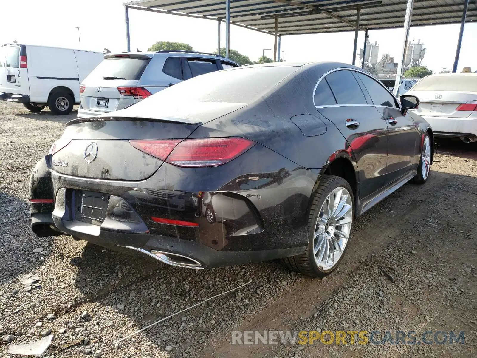 4 fotografías del automóvil dañado WDD2J5JB7KA035771 MERCEDES-BENZ CLS 450 2019