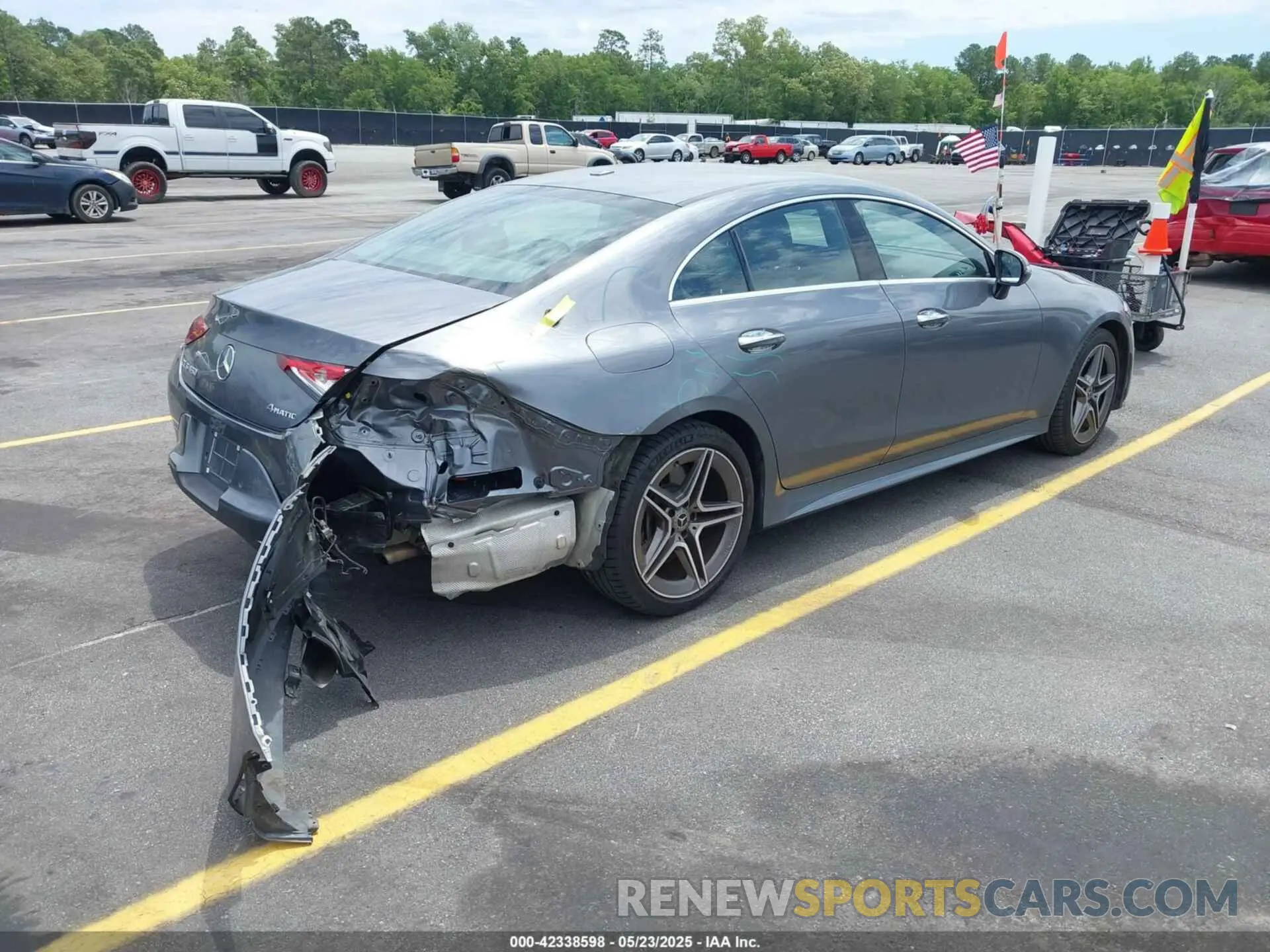 4 fotografías del automóvil dañado WDD2J5KB1KA019595 MERCEDES-BENZ CLS 450 2019