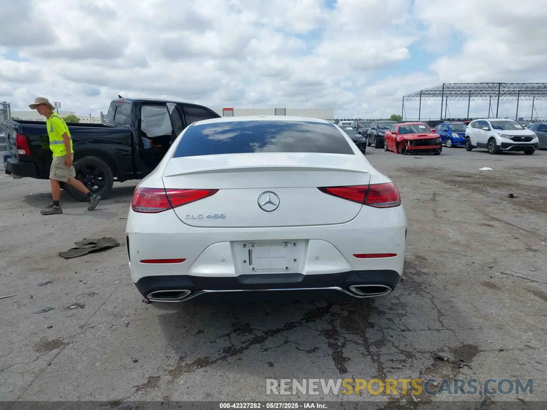 16 fotografías del automóvil dañado W1K2J5JBXLA073772 MERCEDES-BENZ CLS 450 2020