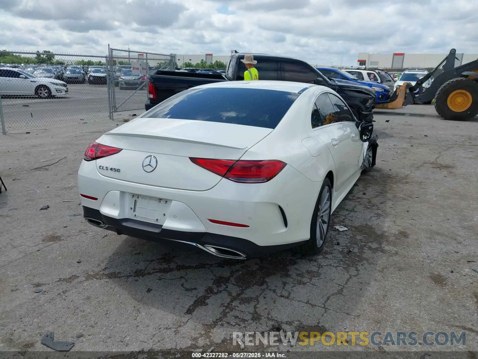 4 fotografías del automóvil dañado W1K2J5JBXLA073772 MERCEDES-BENZ CLS 450 2020
