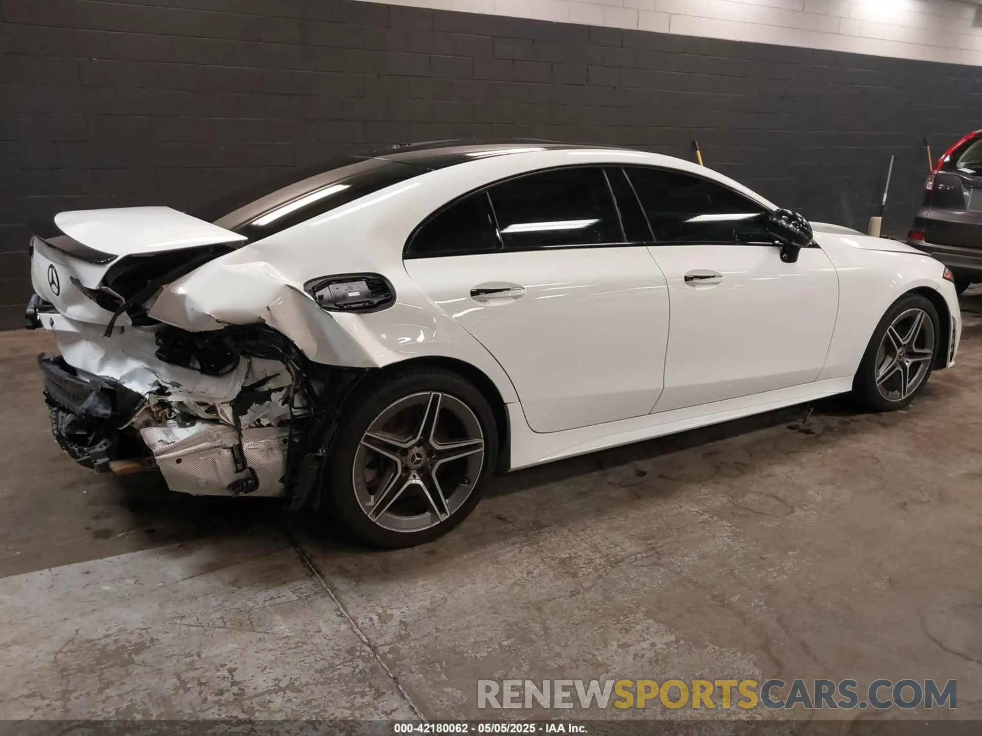4 fotografías del automóvil dañado W1K2J5KB3LA071859 MERCEDES-BENZ CLS 450 2020