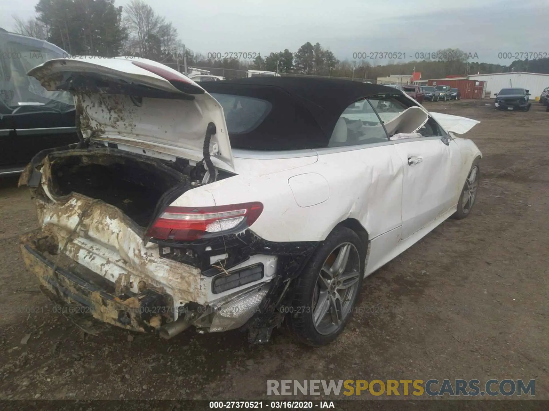 4 fotografías del automóvil dañado WDD1K6HB9KF116357 MERCEDES-BENZ E 2019